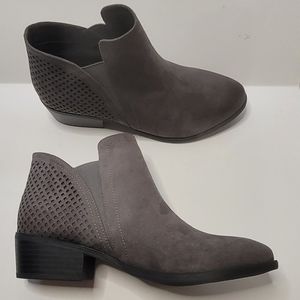 MIA - Grey Malina Cutout Pattern Bootie | 8.5W